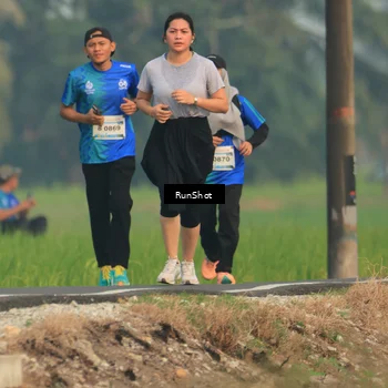 Runner Photo 5936625