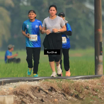 Runner Photo 5936631