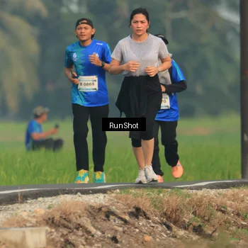 Runner Photo 5936635