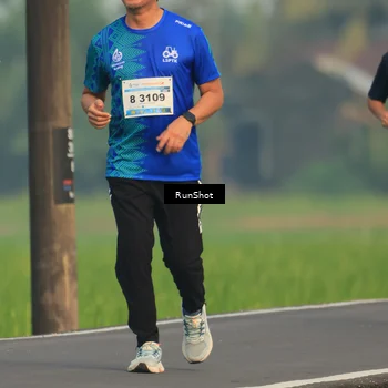 Runner Photo 5936648