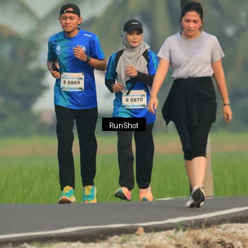 Runner Photo 5936670