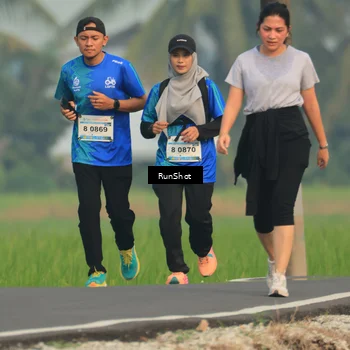 Runner Photo 5936675