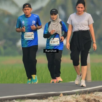Runner Photo 5936678