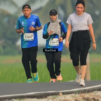 Runner Photo 5936679