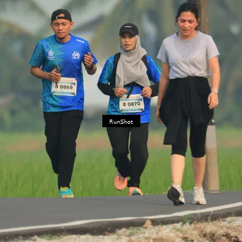 Runner Photo 5936689