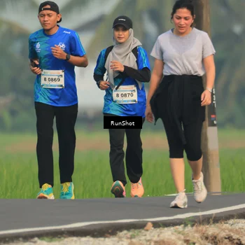 Runner Photo 5936693
