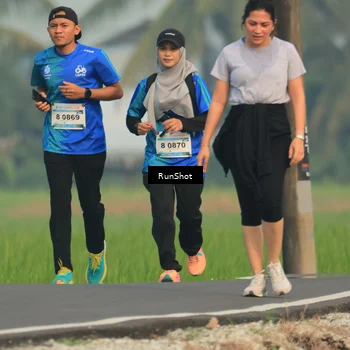 Runner Photo 5936699
