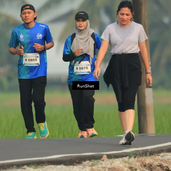 Runner Photo 5936700