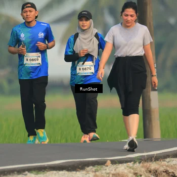 Runner Photo 5936701