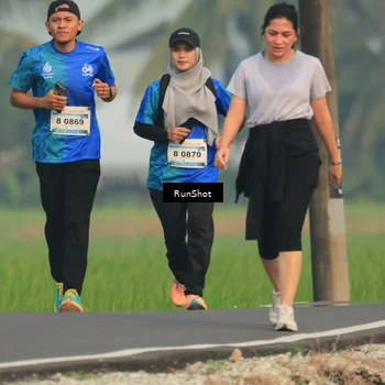 Runner Photo 5936707