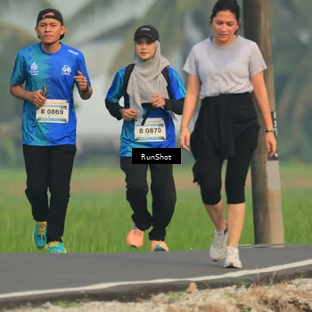 Runner Photo 5936709