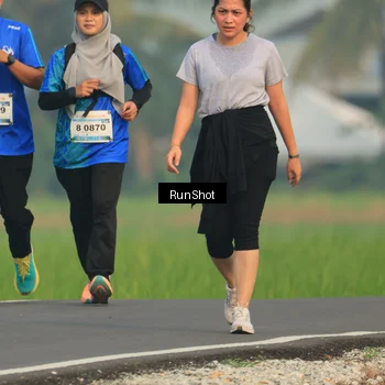 Runner Photo 5936716