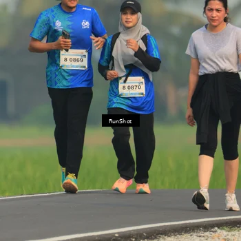 Runner Photo 5936725