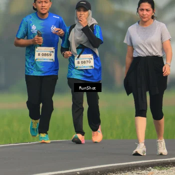 Runner Photo 5936727