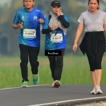 Runner Photo 5936744