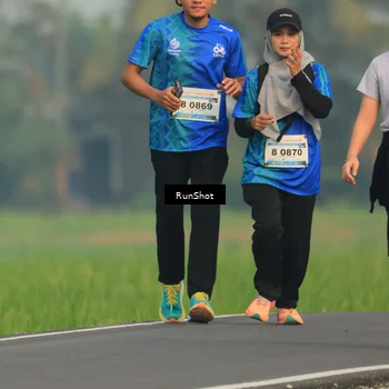 Runner Photo 5936746