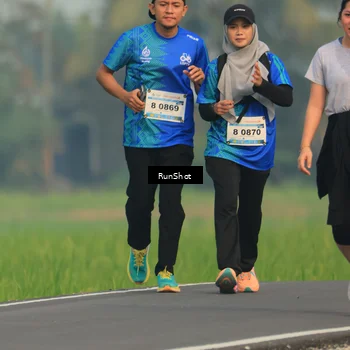 Runner Photo 5936749