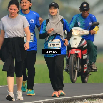 Runner Photo 5936766