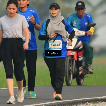 Runner Photo 5936769