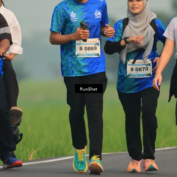 Runner Photo 5936773