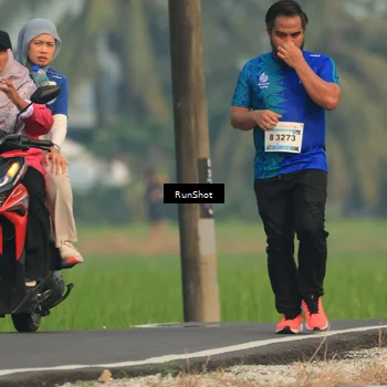 Runner Photo 5936853