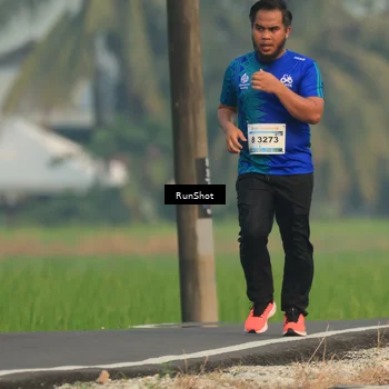 Runner Photo 5936865