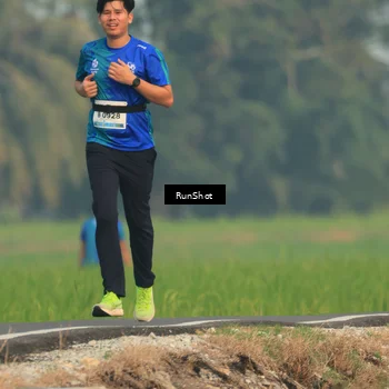 Runner Photo 5936877