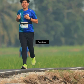 Runner Photo 5936881
