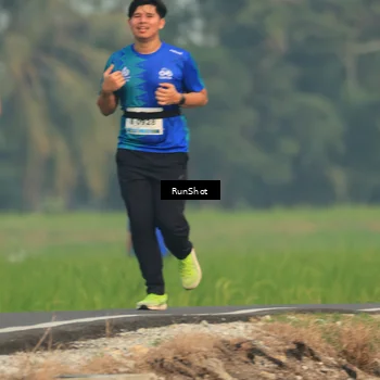 Runner Photo 5936883