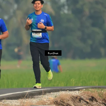 Runner Photo 5936901