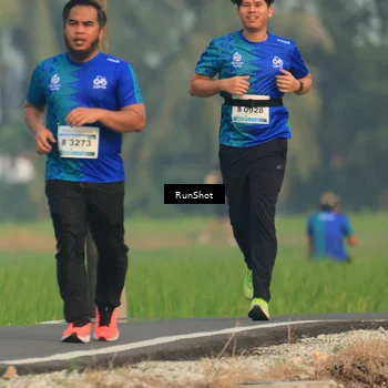 Runner Photo 5936905