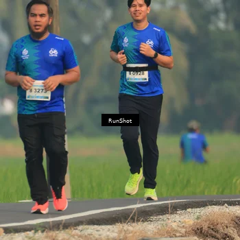 Runner Photo 5936910