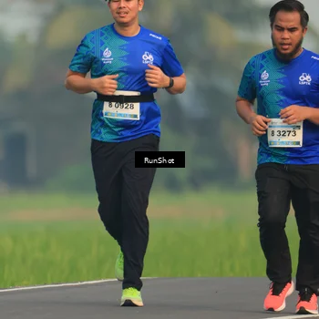 Runner Photo 5936918