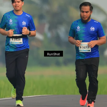 Runner Photo 5936942