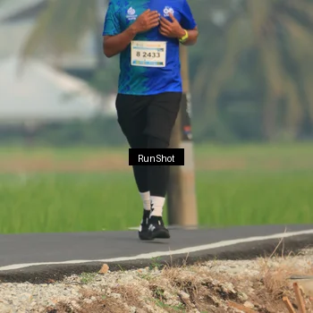 Runner Photo 5936945