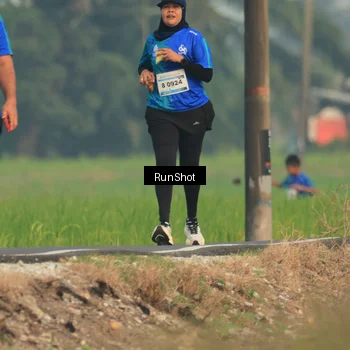 Runner Photo 5937041