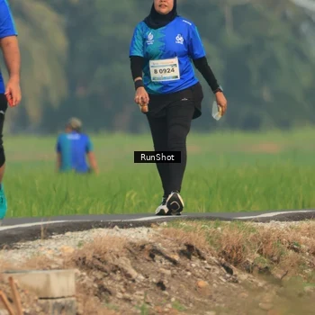 Runner Photo 5937063