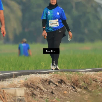 Runner Photo 5937068