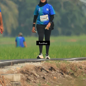 Runner Photo 5937076