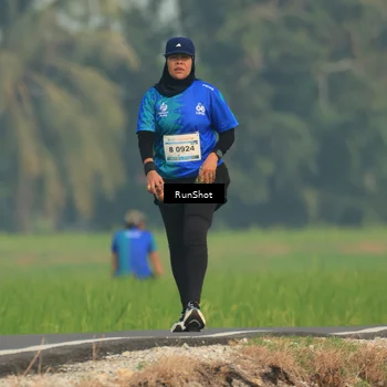 Runner Photo 5937101