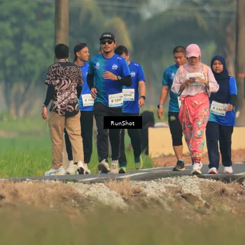 Runner Photo 5937120