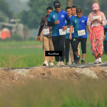 Runner Photo 5937123