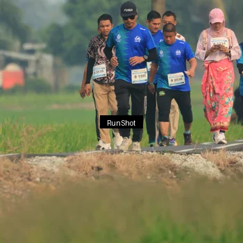 Runner Photo 5937132