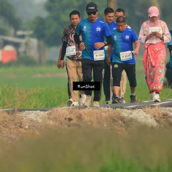 Runner Photo 5937134