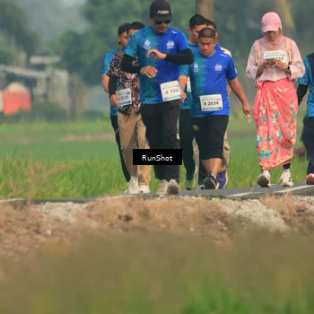 Runner Photo 5937144
