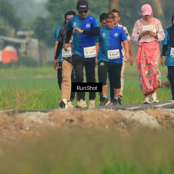 Runner Photo 5937154