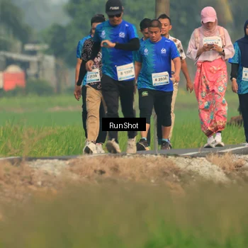 Runner Photo 5937156