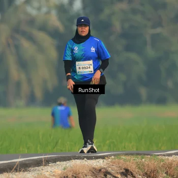 Runner Photo 5937157
