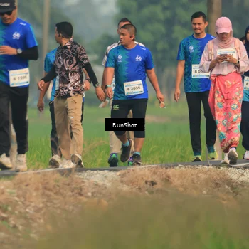 Runner Photo 5937176