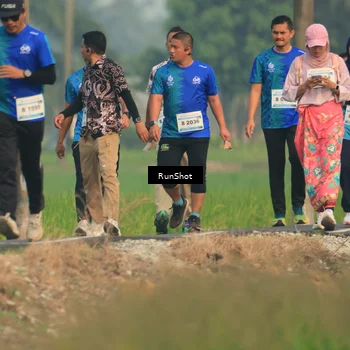 Runner Photo 5937177